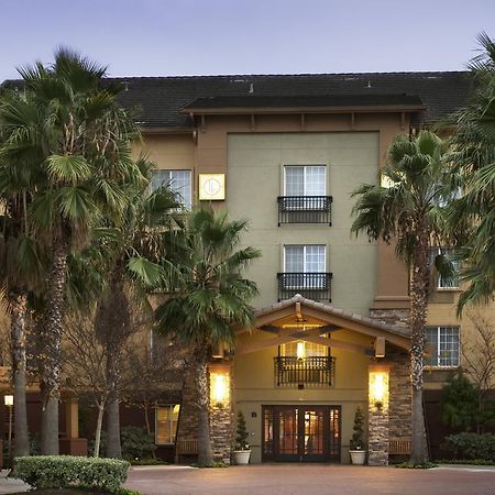 Larkspur Landing Folsom-An All-Suite Hotel Exterior photo