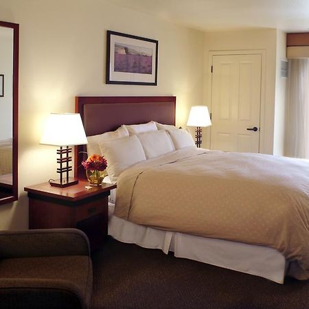 Larkspur Landing Folsom-An All-Suite Hotel Room photo